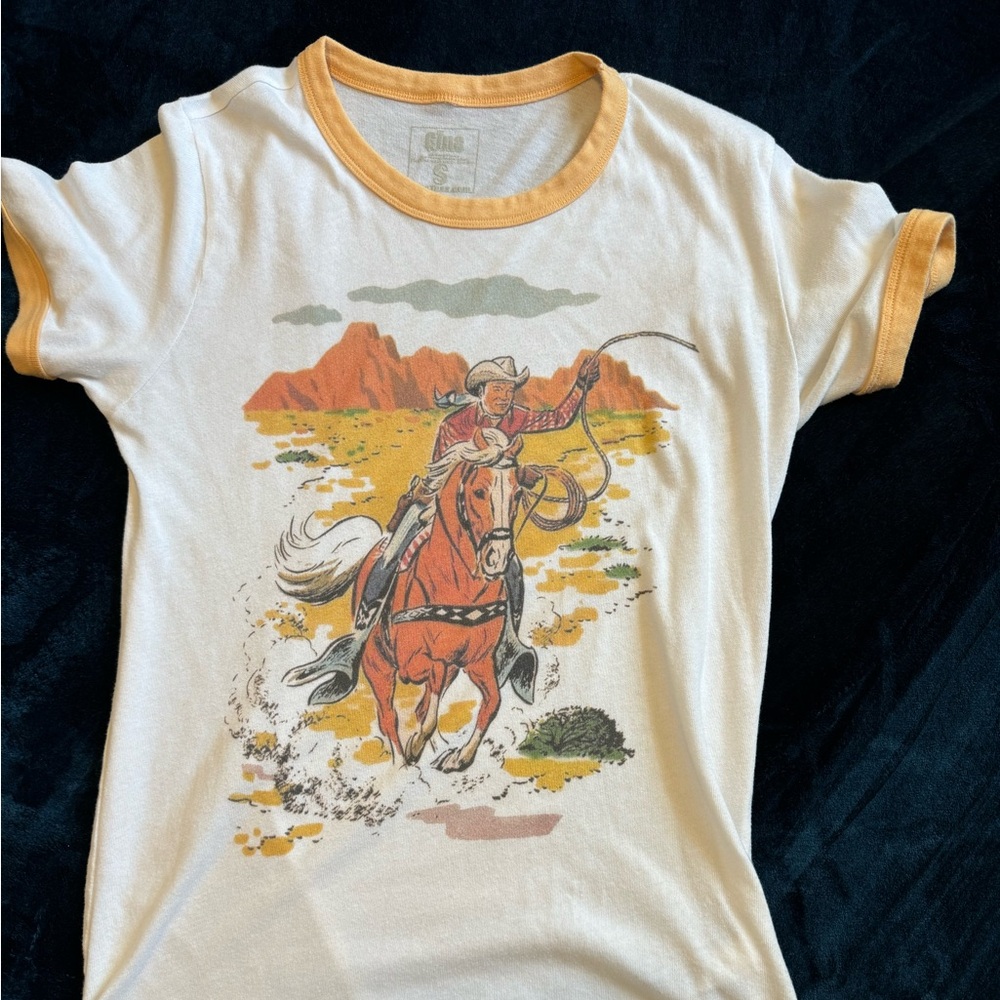 Gina designer tee Roy Rogers yellow and white oversized ringer tee